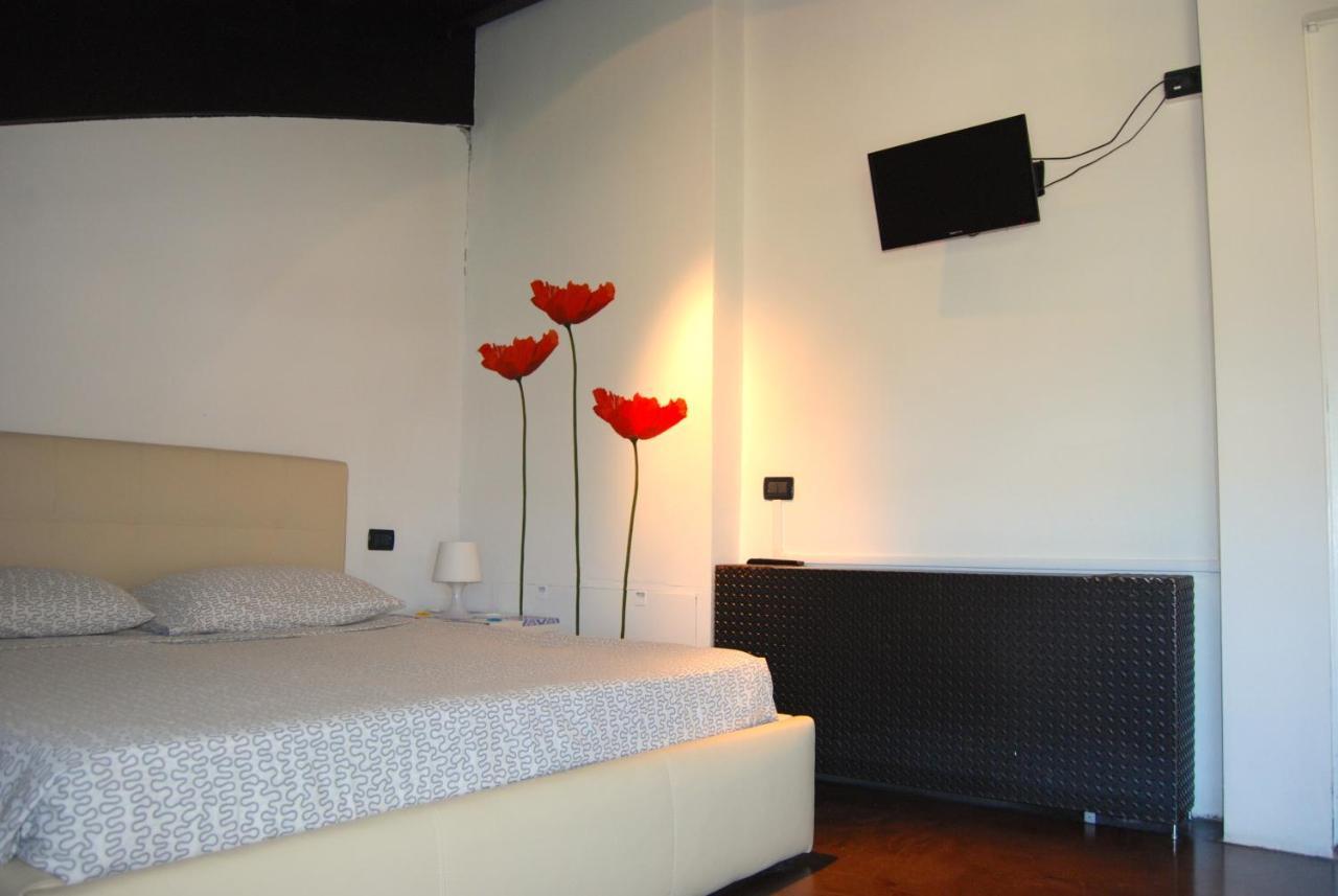 Le Vele Affittacamere Desenzano del Garda Ngoại thất bức ảnh