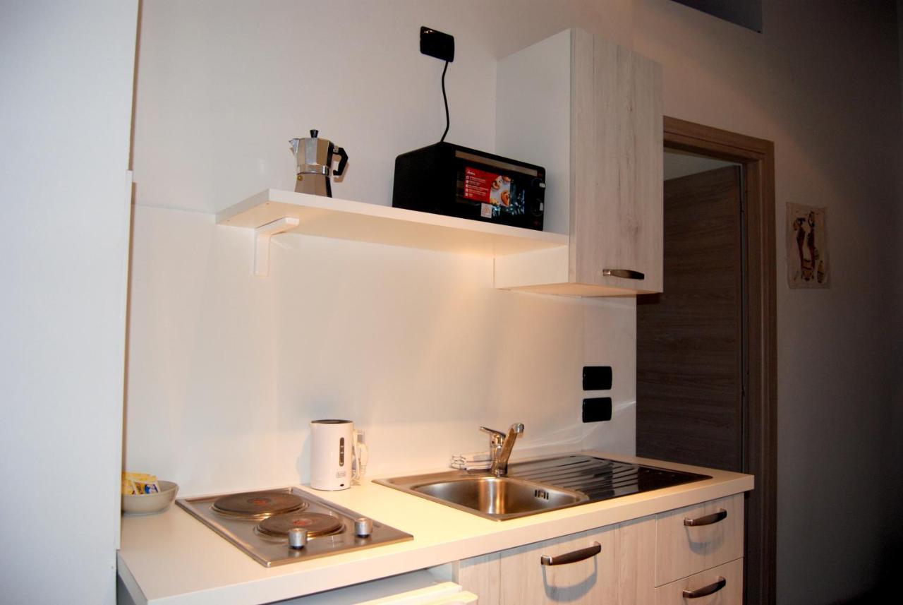 Le Vele Affittacamere Desenzano del Garda Ngoại thất bức ảnh