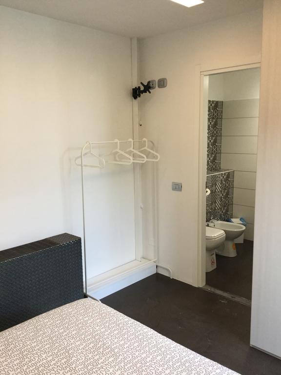 Le Vele Affittacamere Desenzano del Garda Phòng bức ảnh